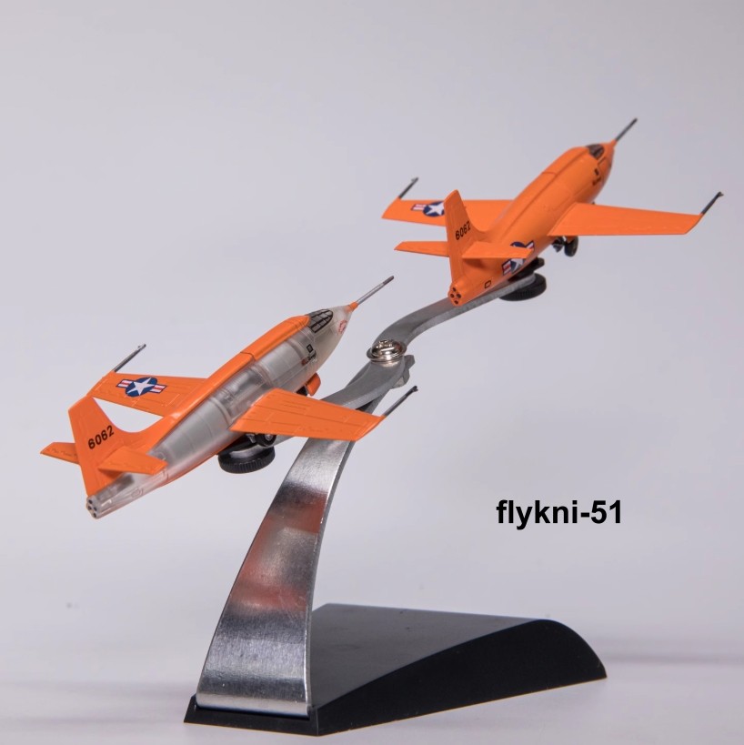 1/144 Dragon Bell X-1 Final Flight (Contains 2 replicas) 51025 Figure Model Toys