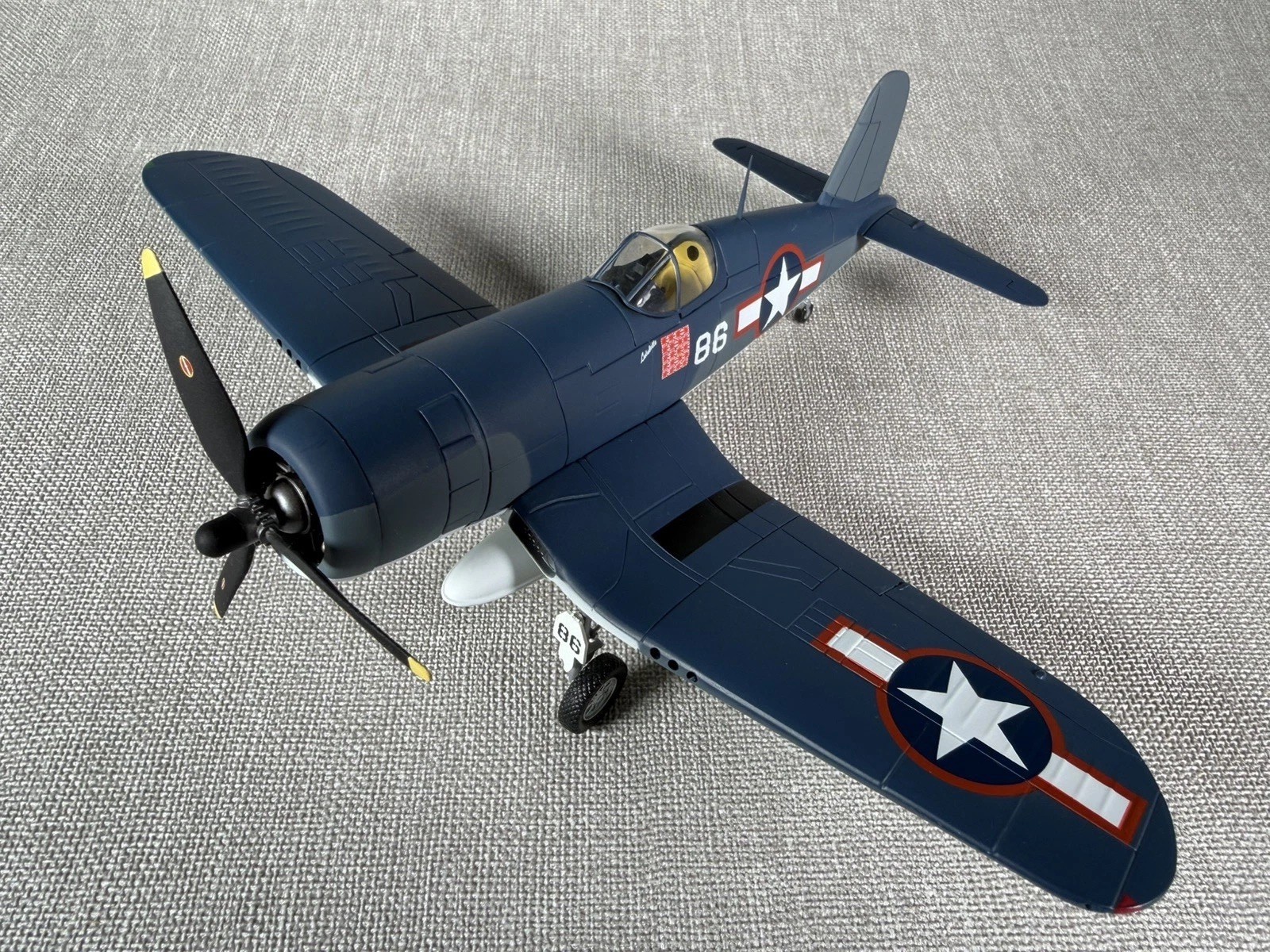 Franklin Mint Armour 1/48 F4U Corsair US Marines VMF-214 B11B810