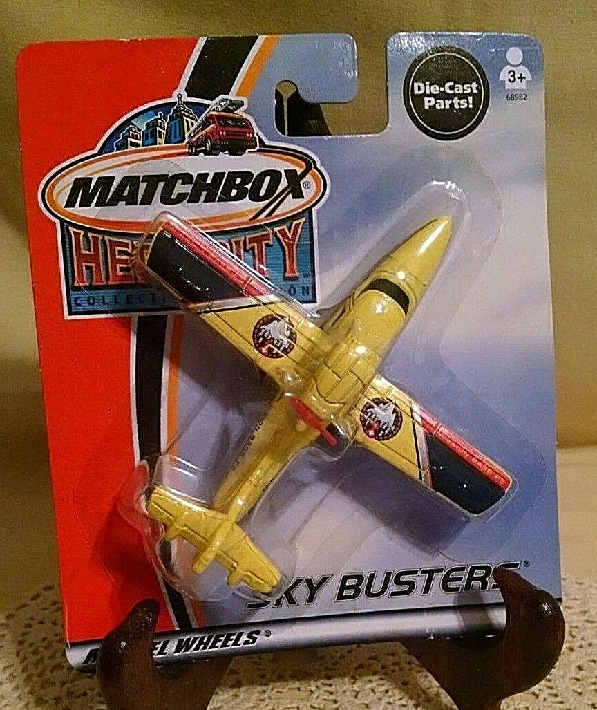 MATCHBOX HERO CITY SKY BUSTERS AMPHIBIAN YELLOW RED MISSION BASE F-5 2002 NEW.