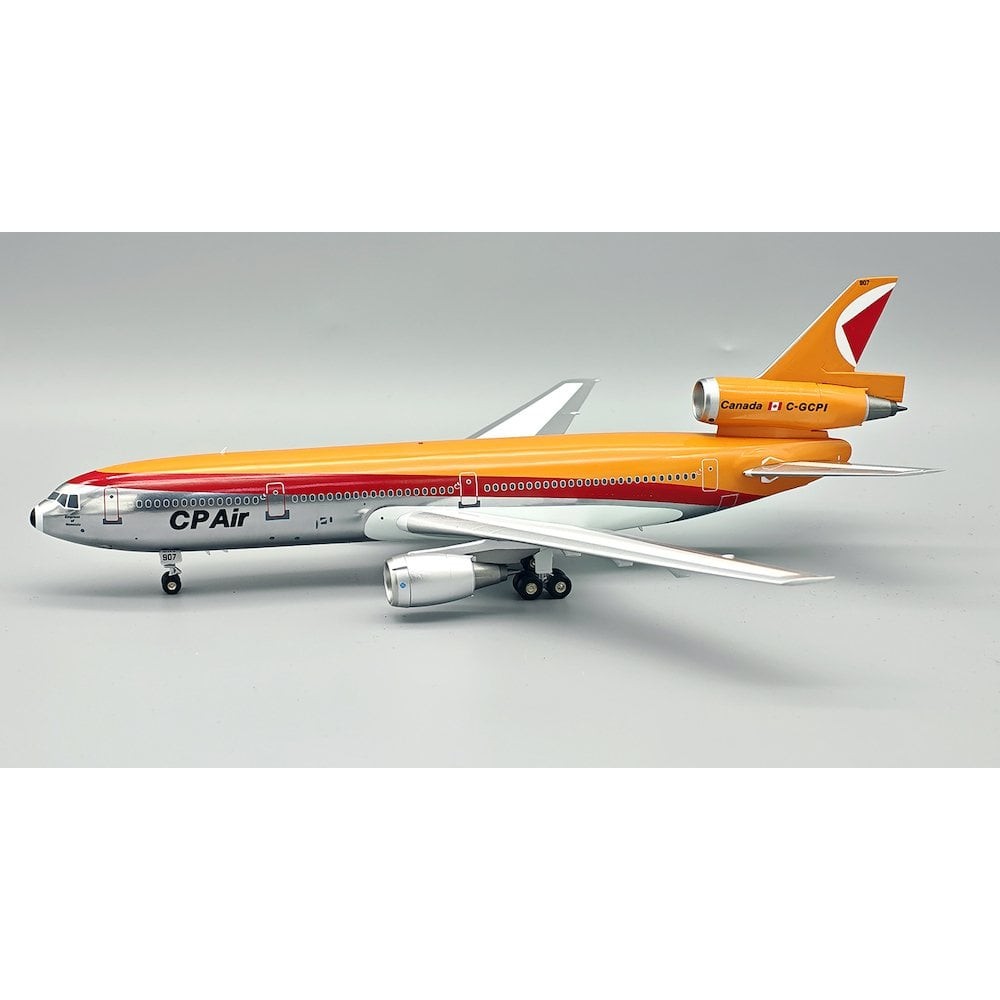 InFlight 200 1:200 Douglas DC10-30 CP Air C-GCPI (Polished) Plane IF103CP0625P