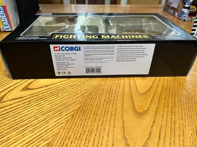 CORGI SHOWCASE COLLECTION FIGHTING MACHINES D-DAY OPERATION OVERLORD CSCW18004