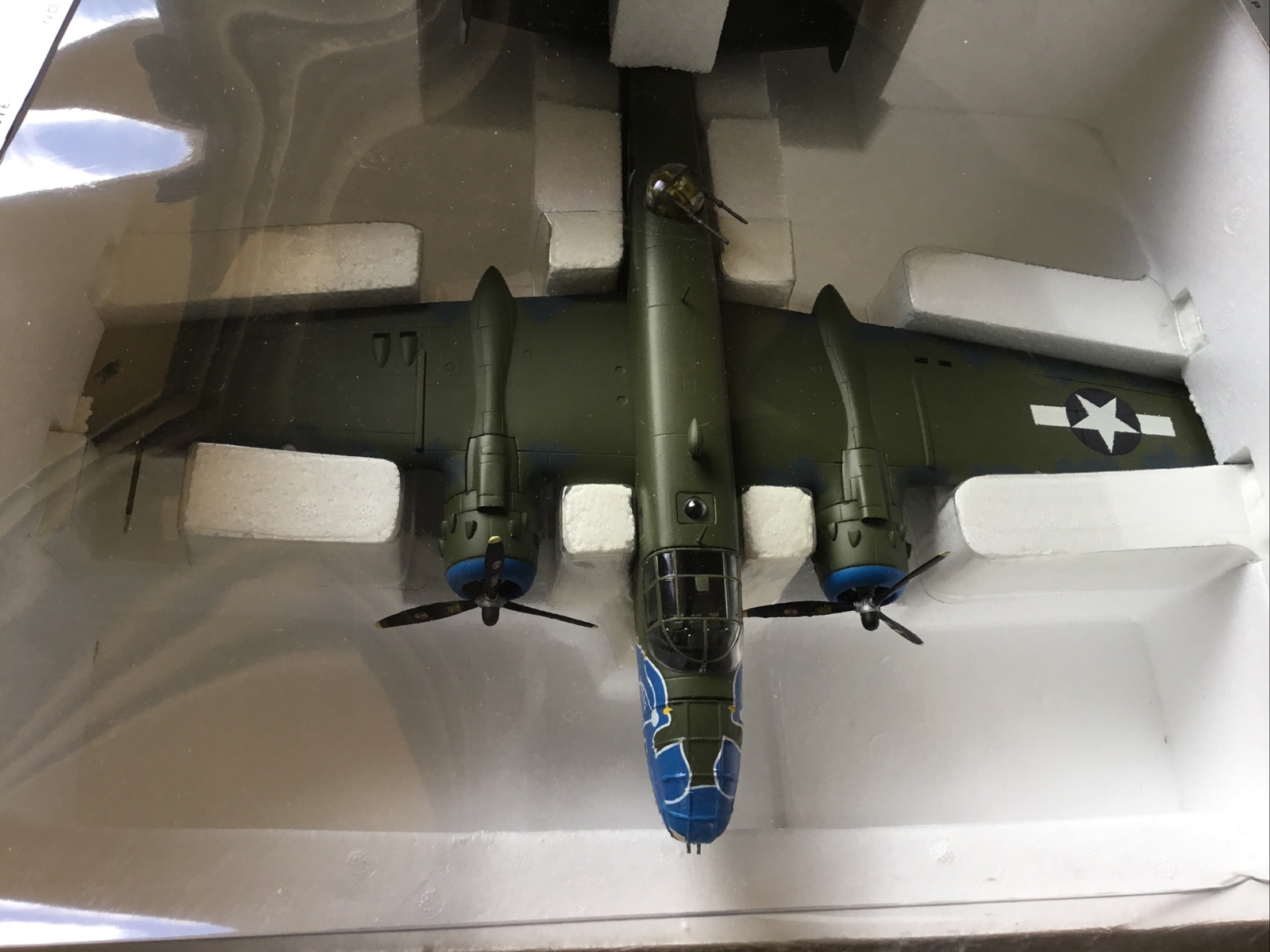 Armour CDC 98300 B11B569 B-25 Mitchell Medium Bomber “Hells Bells” 1/48 New