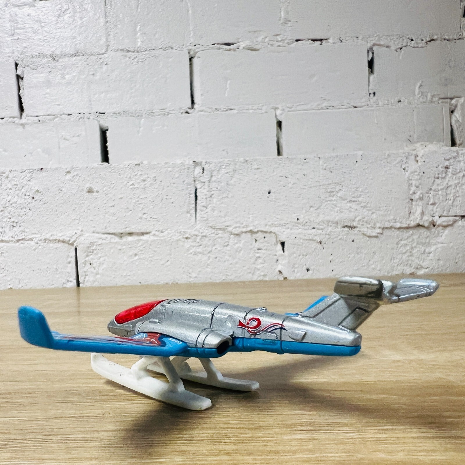 Snow Explorer SB93 Sky Busters 2013 Blue Silver Red