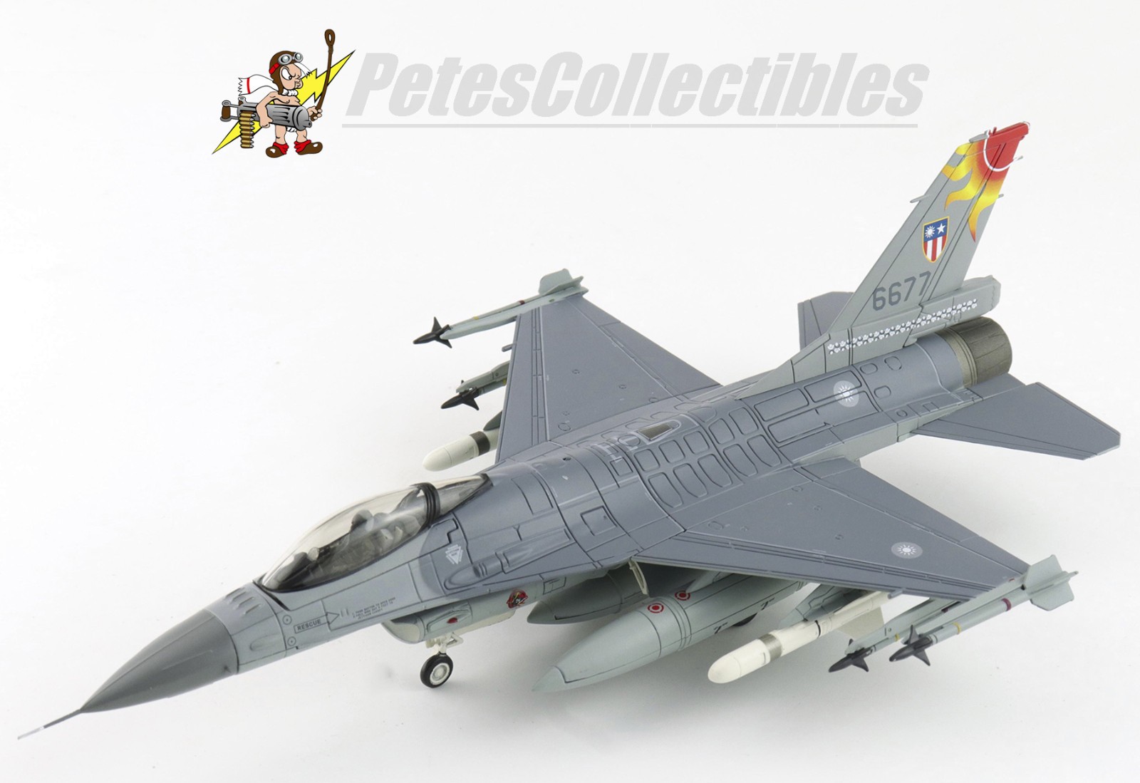 Hobby Master HA38071 F-16A Fighting Falcon ROCAF 26th TFG 401st TFW #6677 1:72
