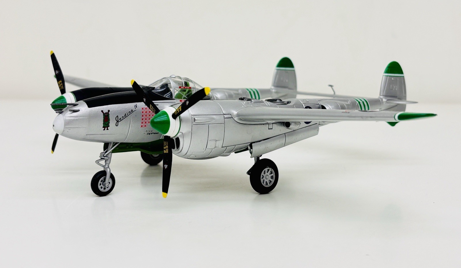 Franklin Mint 1:48 P-38 Lightning “Jandina IV” J.T. Robbins USAAF WWII 98170