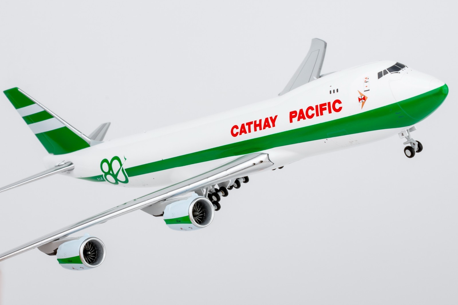NGmodel Cathay Pacific Airways 747-8F B-LJE (80 Years Anniversary) 1/400 78044