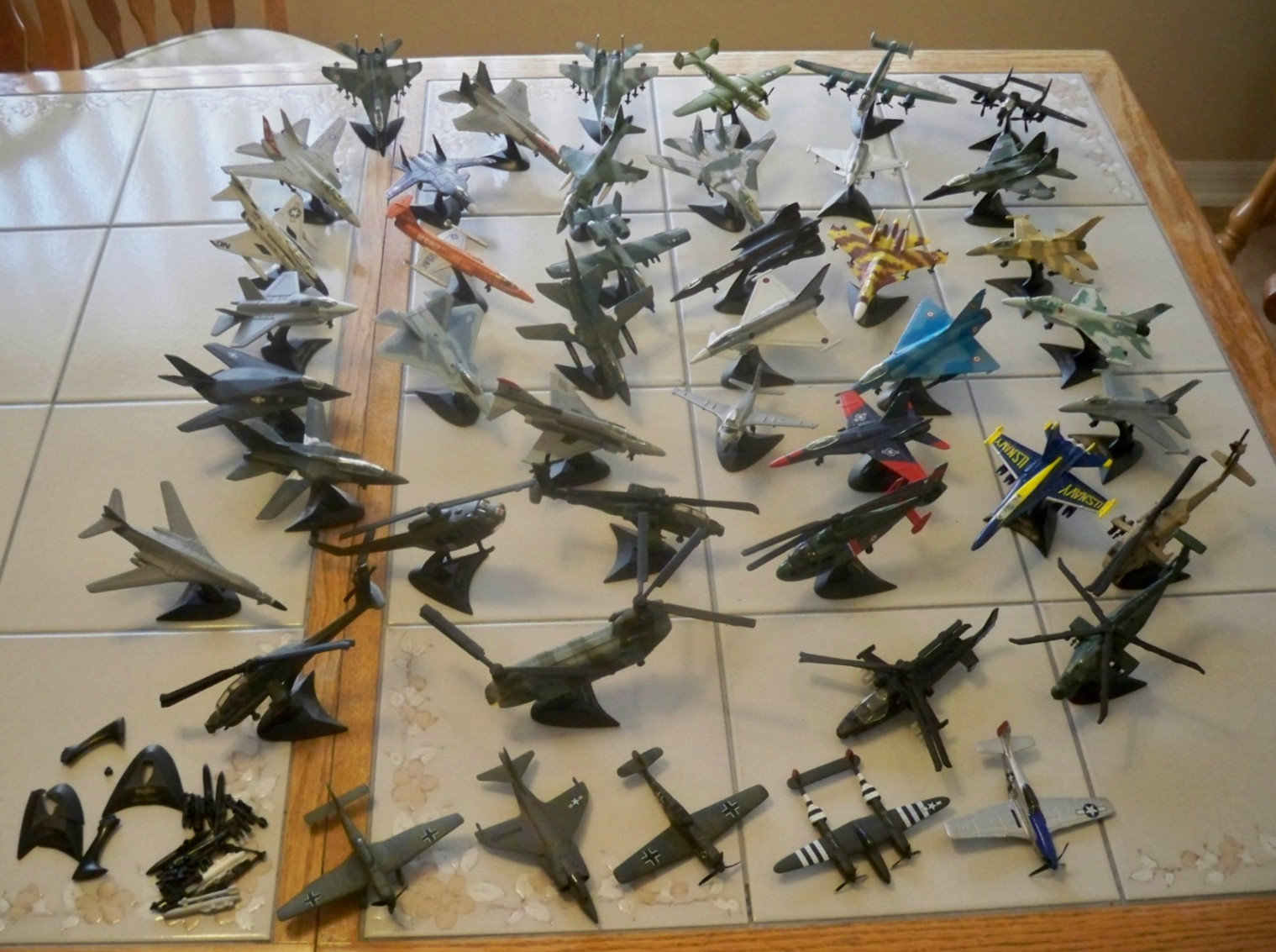 Huge 45 pc Lot Maisto & Corgi Diecast Military Planes Jets Helicopters w Stands