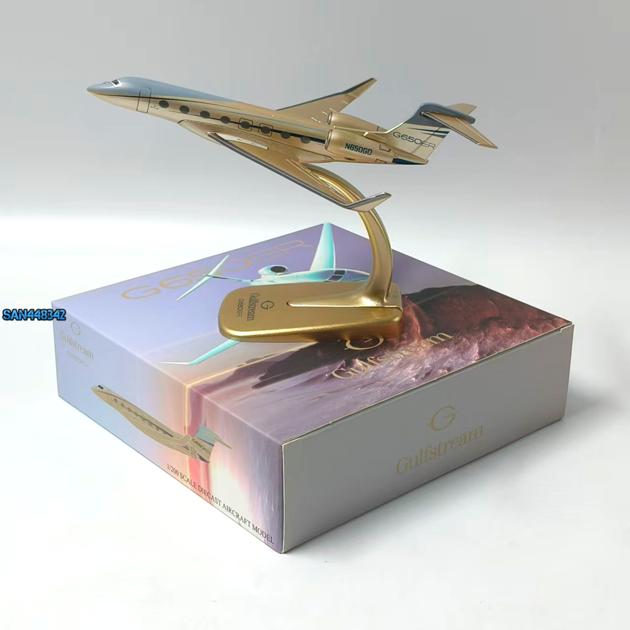 1:200 Scale Gulfstream G650ER Business Jet Aircraft Metal Gold Color Model New