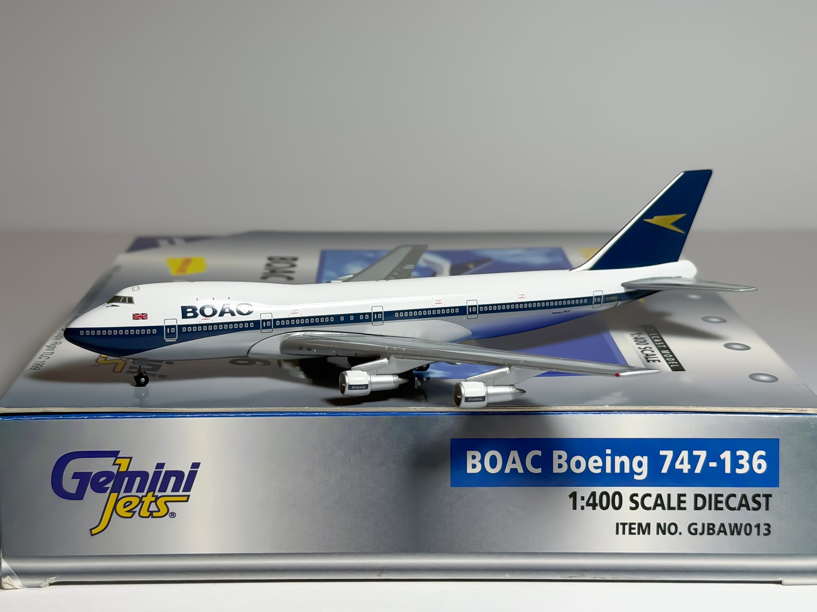 BOAC Boeing 747-100 1:400 Gemini Jets G-AWNB (GJBAW013)
