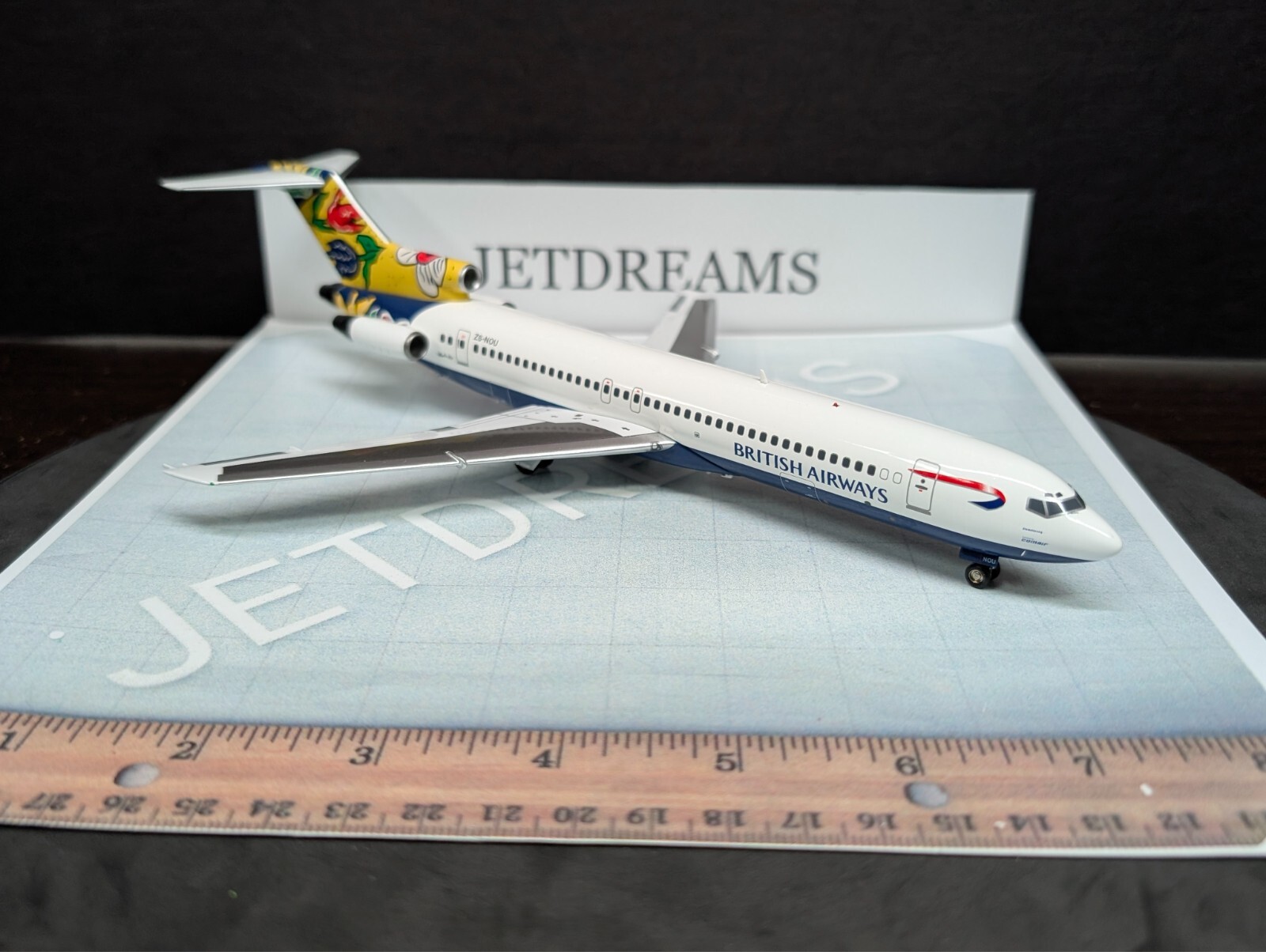 1/200 BRITISH AIRWAYS / COMAIR BOEING 727-200 SWEDEN COLORS ZS-NOU INFLIGHT 200