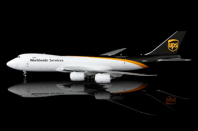 L2187 SQ Wings 747-8F 1/200 Model N605UP UPS