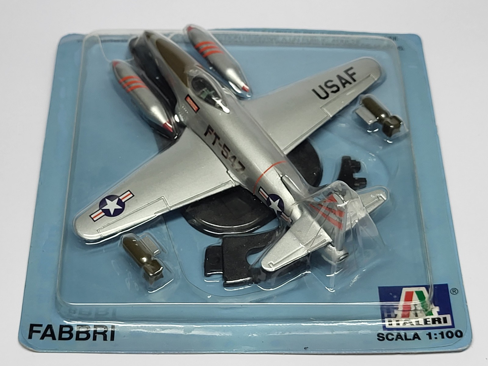ITALERI AG-P019 1:100 Scale Lockheed F-80 Shooting Star USAF Fighter Aircraft