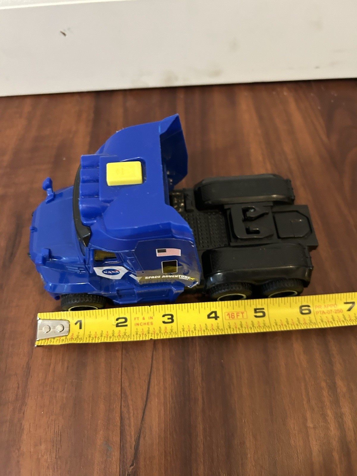 SPACE ADVENTURE NASA USA ROCKET TRUCK TRAILER TRANSPORTER 16” “READ”