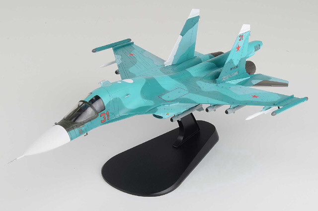 HA6308 Hobby Master Su-34 Fullback 1/72 Model Red 31 Russian Air Force 277th