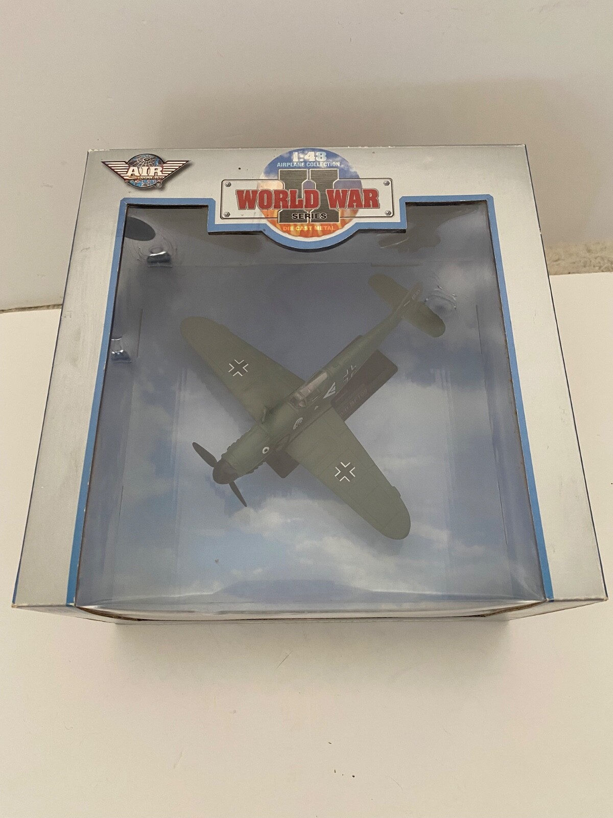 AIR LEGENDS YAT MING 99078 1:48 MESSERSCHMITT BF109 WWII Series NIB