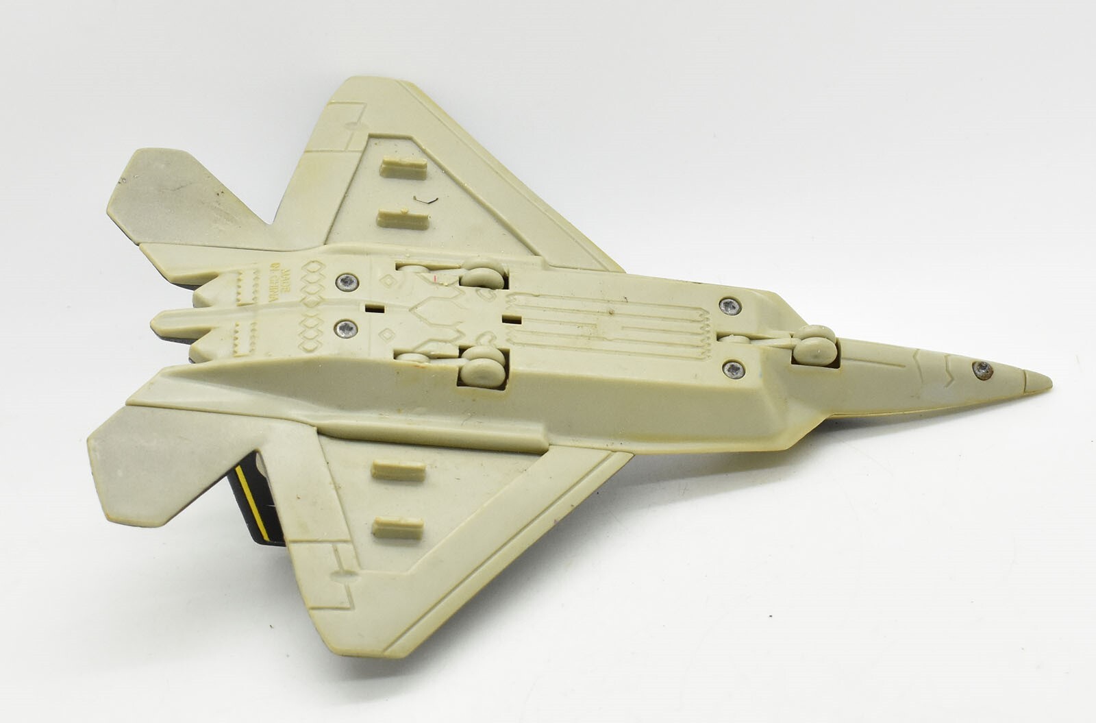 Lockheed Martin F-22 Raptor TH-33 7.5″ Plastic Plane
