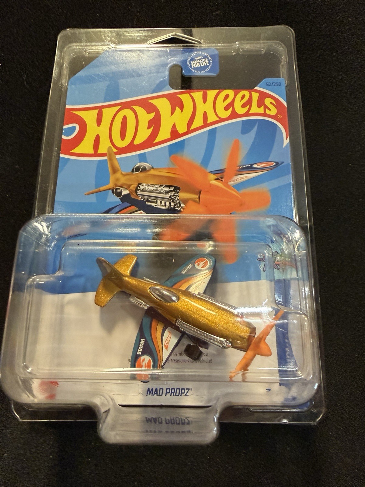 Treasure Hunt Hot Wheels Sky Show Mad Propz Propeller Plane Diecast Gold Blue