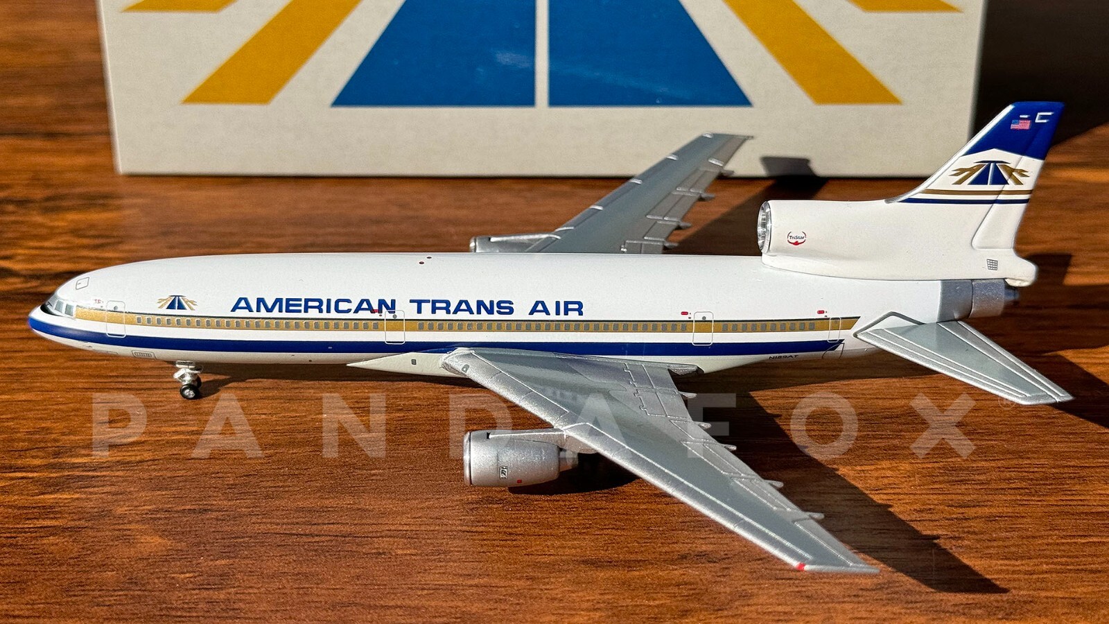 ATA Lockheed L-1011-50 N189AT JC Wings BBAT1012 Scale 1:400 RARE