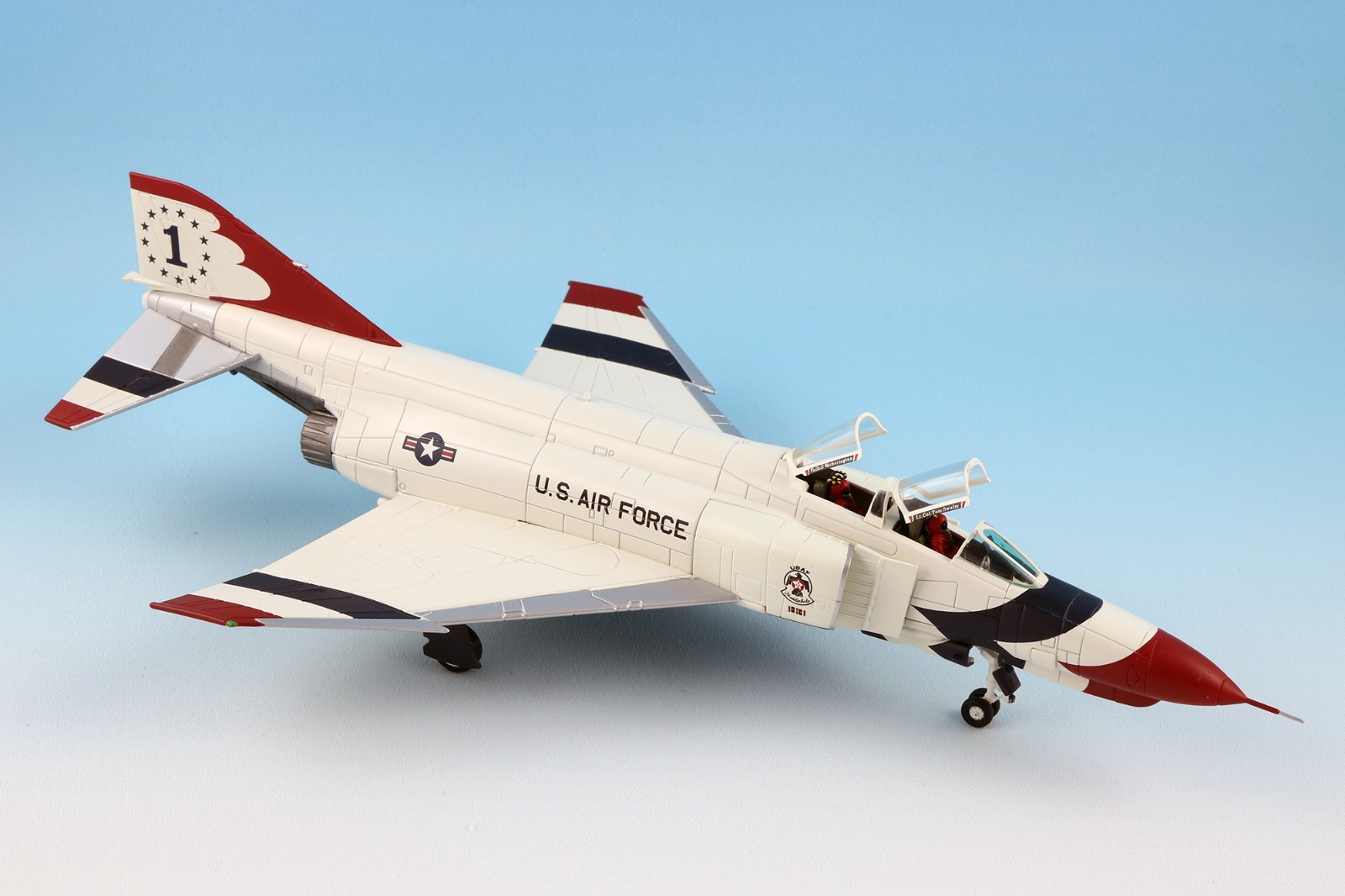 Hobby Master McDonnell Douglas F-4E Phantom II USAF Thunderbirds #1, HA1910