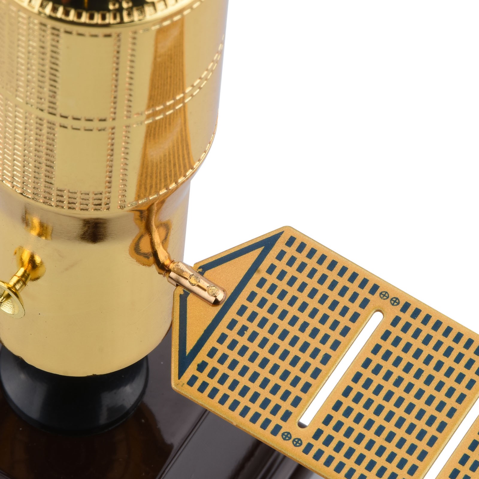 1/80 Tiangong No.2 Spacecraft Satellite Model For Collectors and Enthusiasts