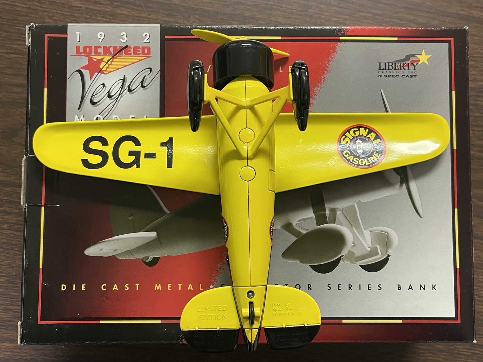 Liberty Classics 1932 Lockheed Vega Model 5 Signal Gasoline Airplane Bank NIB