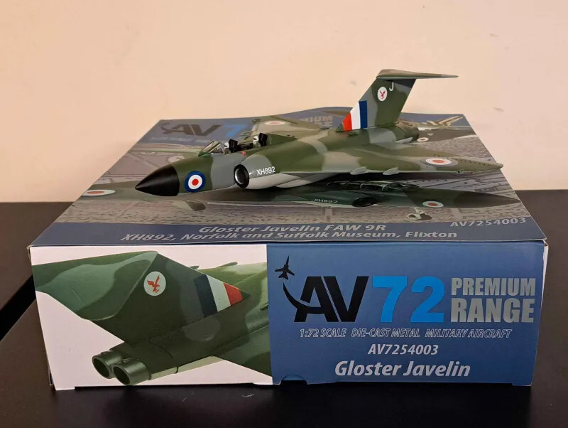 1/72 GLOSTER JAVELIN FAW9 XH892 NORFOLK AND SUFFOLK MUSEUM AV7254003 – DAMAGED