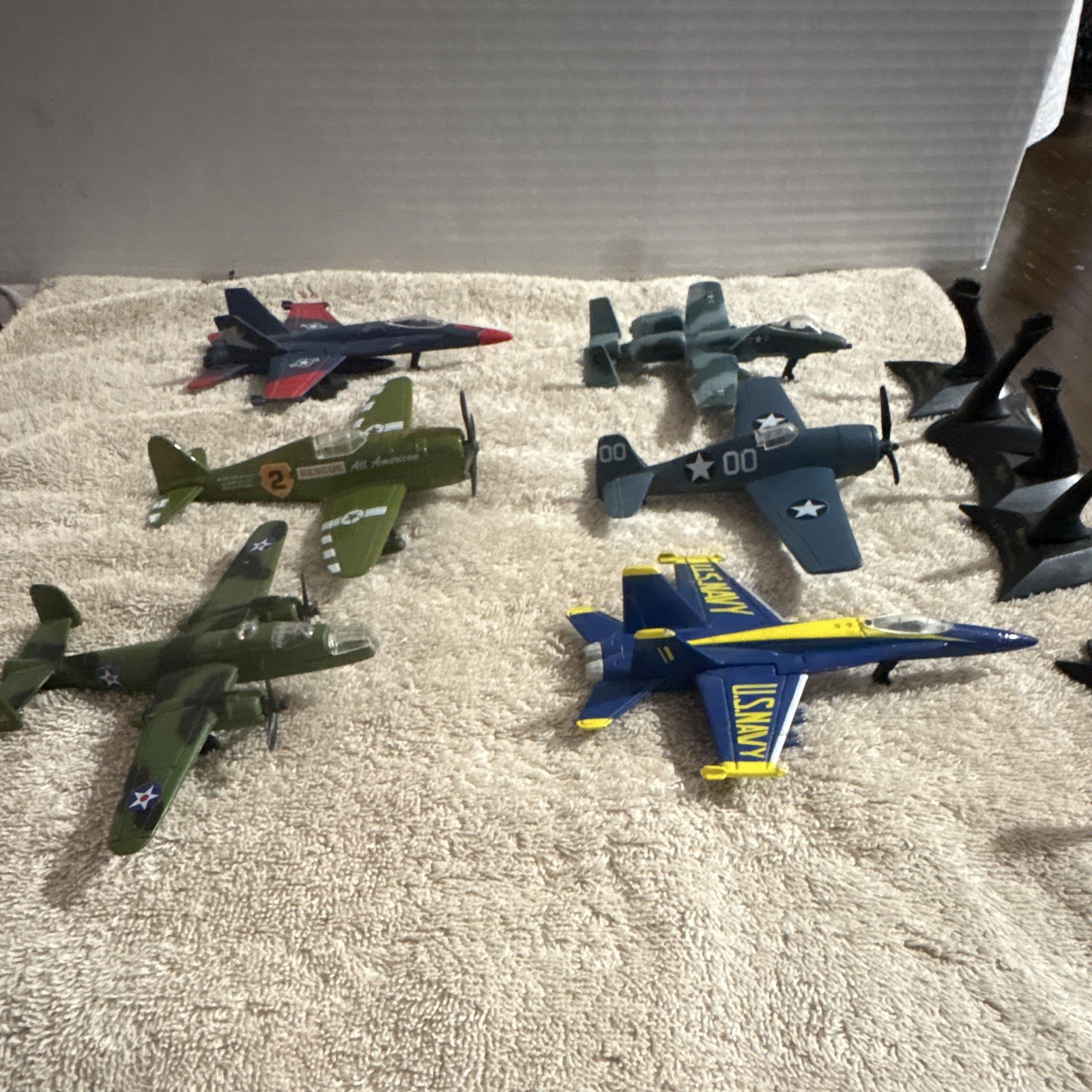 Lot of 6 Diecast Toy Military Aircraft Planes & Jets, US Navy, Multicolor