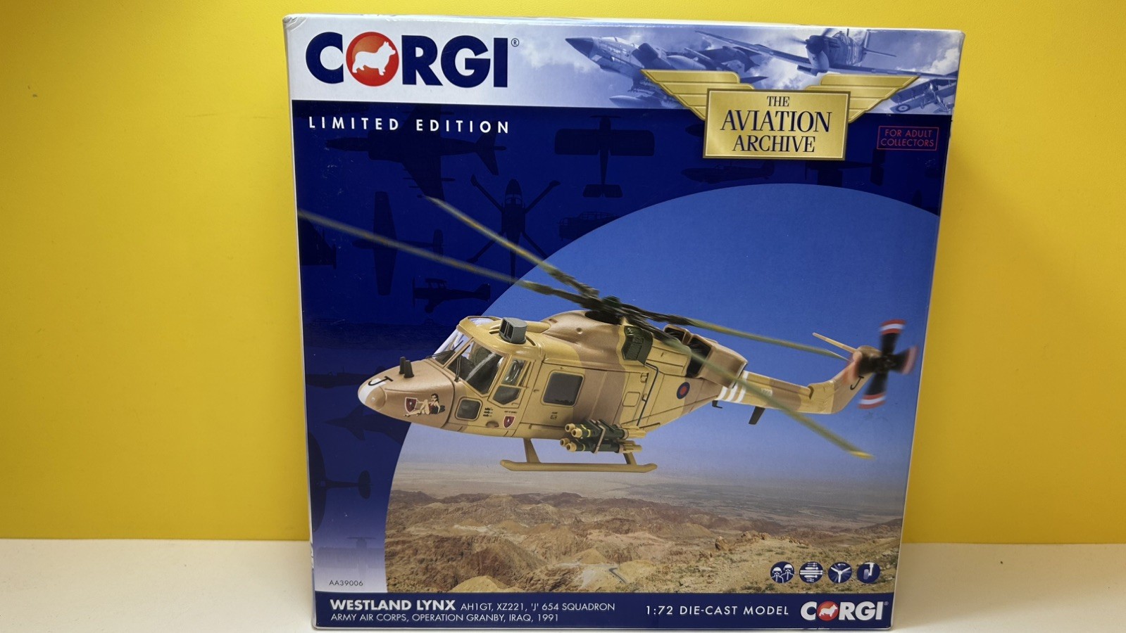CORGI AA39006 WESTLAND LYNX AH1GT XZ221 654 SQN ARMY AIR CORPS IRAQ 1991 / MIB