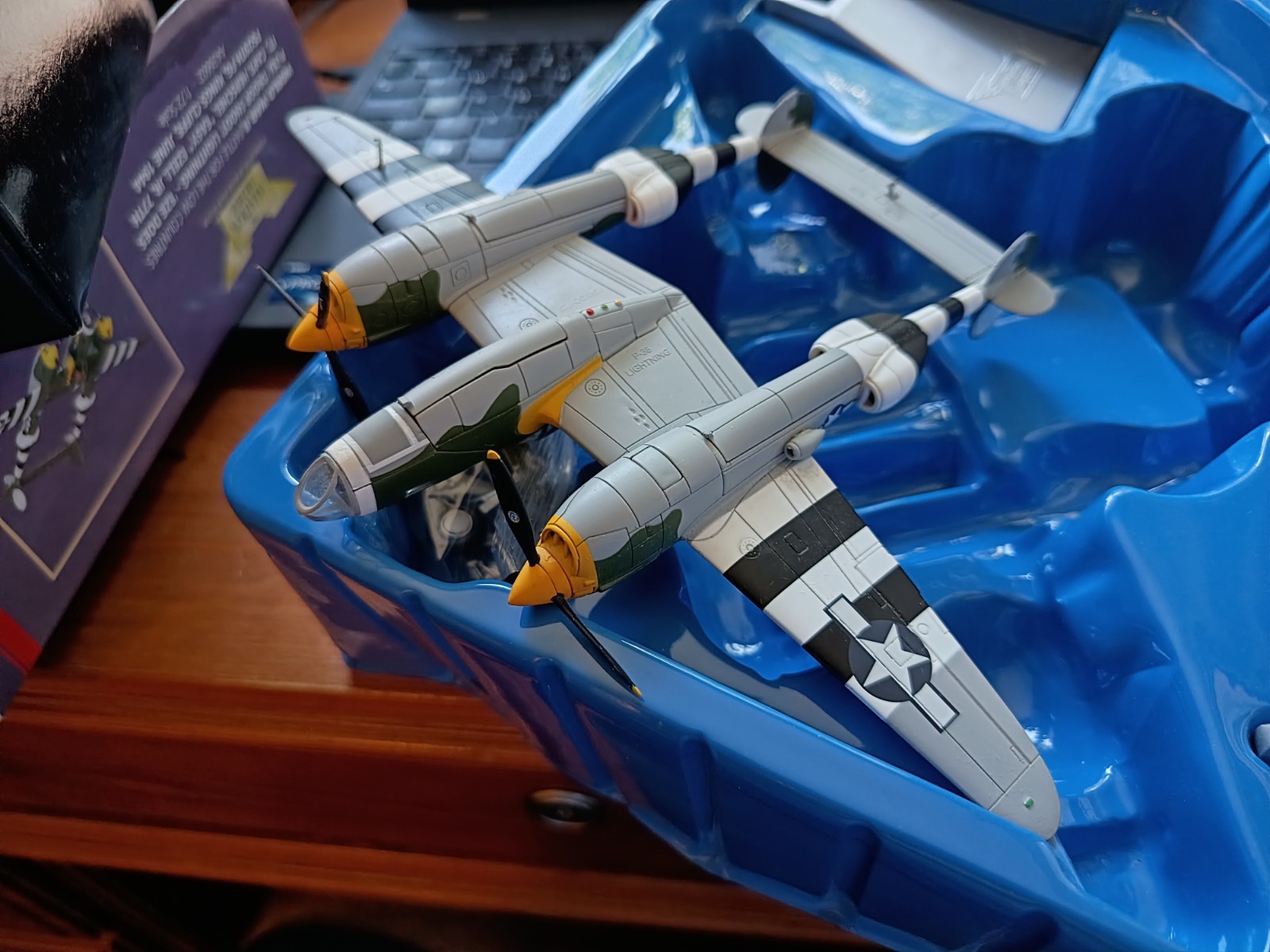 Corgi Aviation Archive Lockheed P-38J Lightning 20th FG “Eze Does it” AA36602