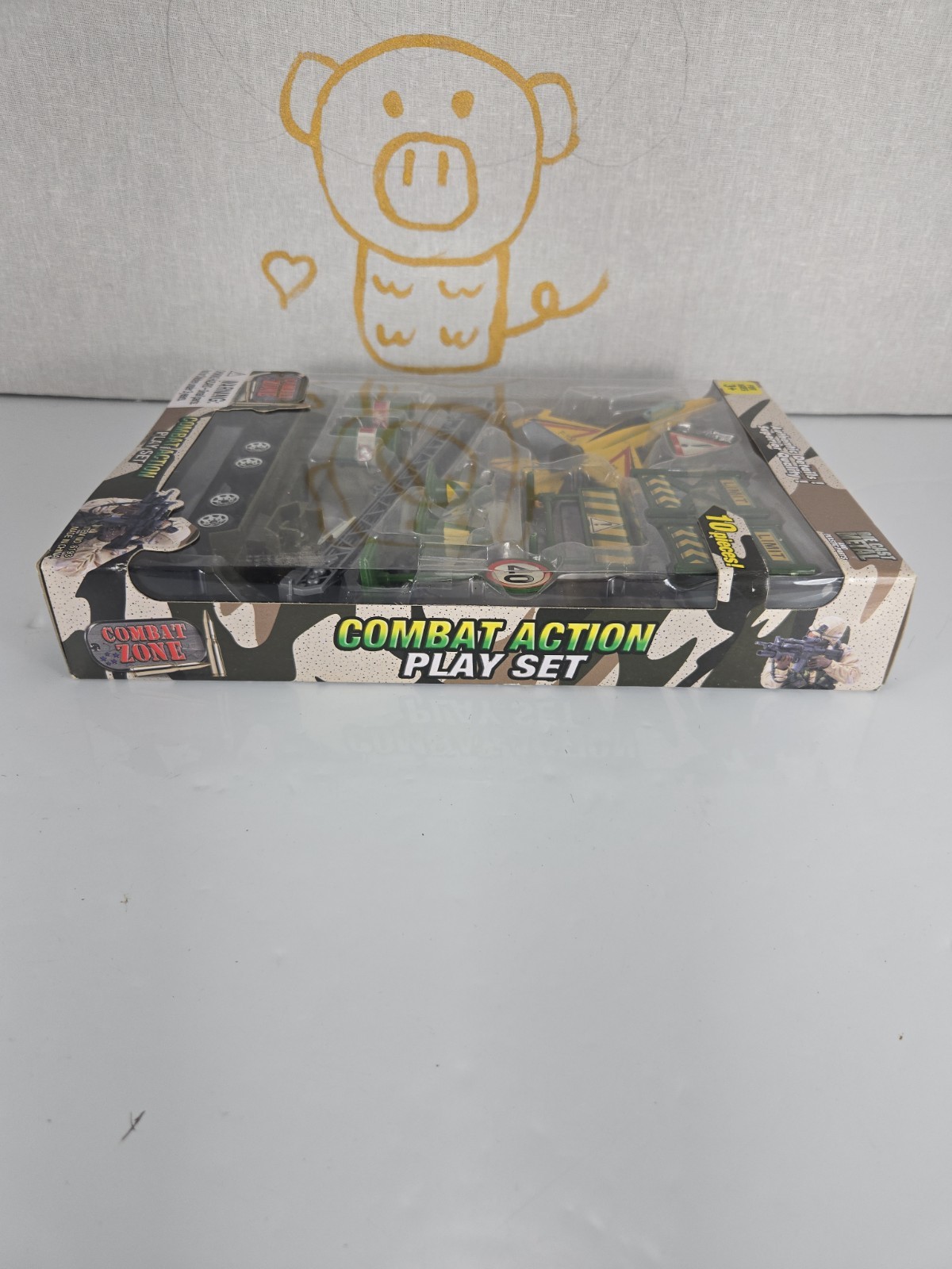 COMBAT ACTION ~ Combat Action Play Set ~NIB, 10 Pieces! Diecast Metal & Plastic.