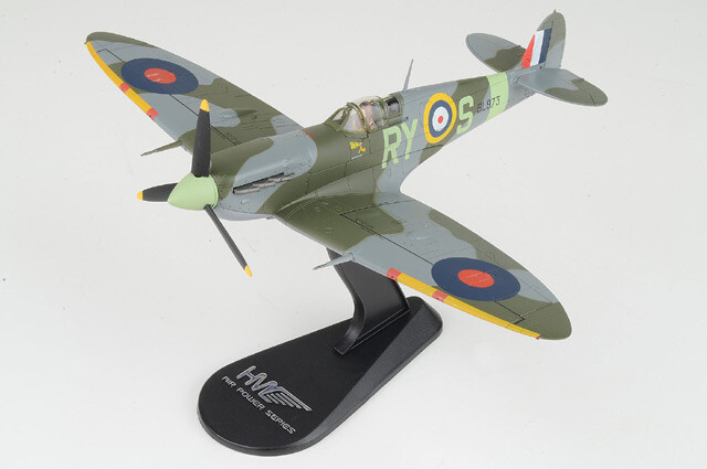 HA7853 Hobby Master Spitfire Mk V 1/48 Model BL973 RAF No.313 Sqn