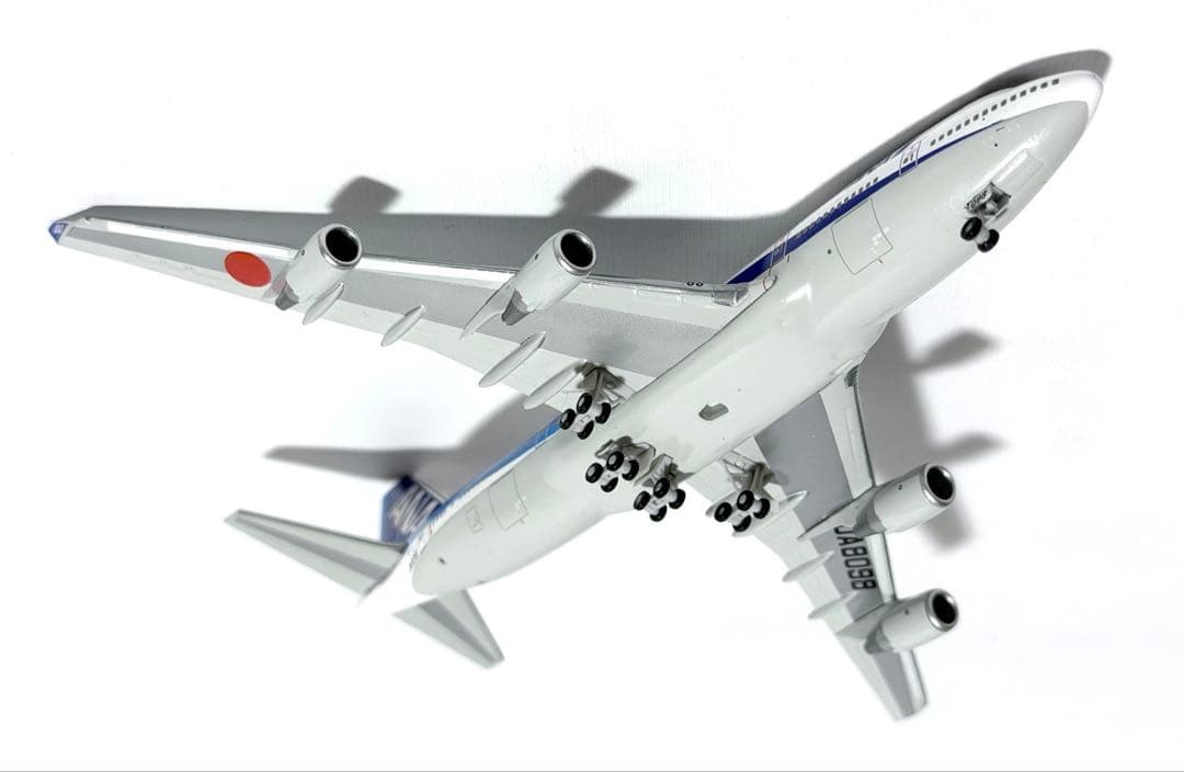 All Nippon Airways ANA B747-400 Model 1:400 Scale Detailed Diecast