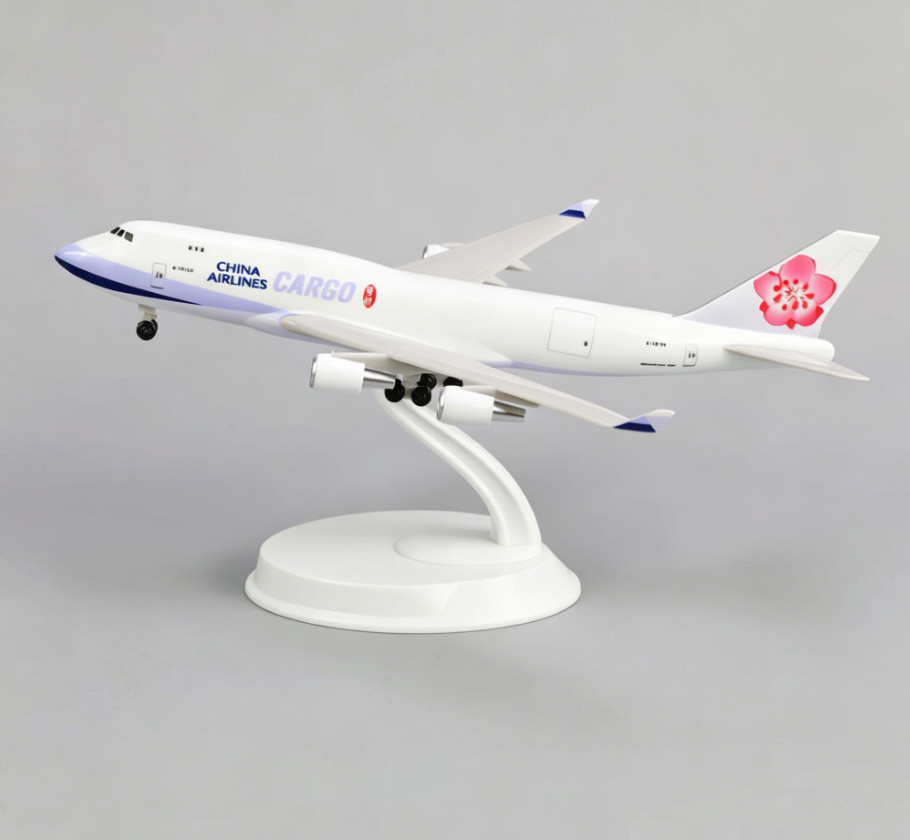 20cm China Airlines B747‑400F B‑18720 Fixed Nose Cargo Plane Model