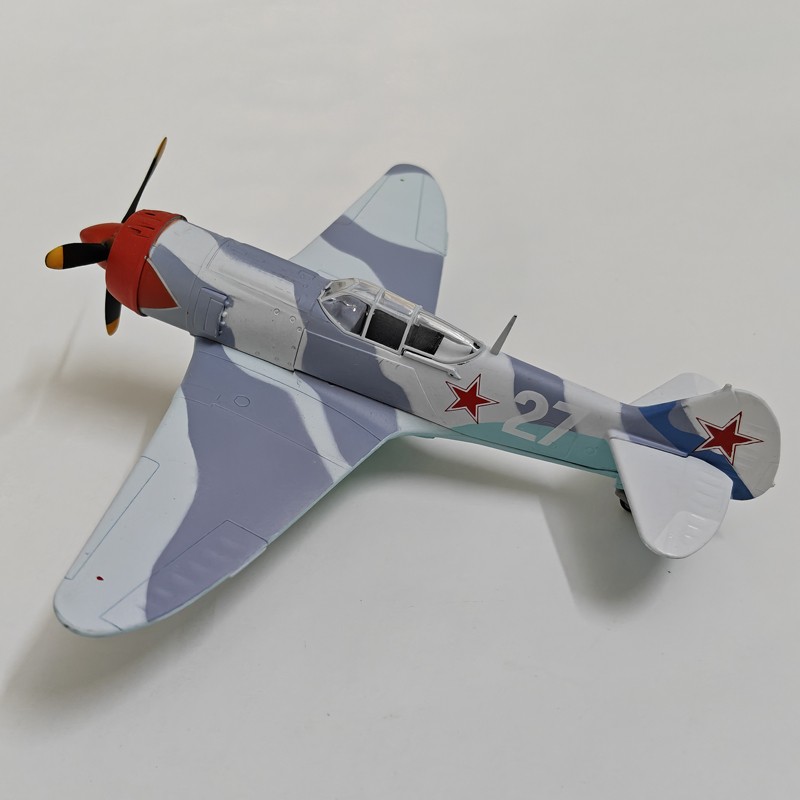 1:72 Diecast Military Model Soviet Lavochkin La-7 “White 27” Fighter Collection