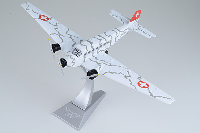 CP36902 Corgi Ju 52 1/72 Model A-702 Swiss Air Force