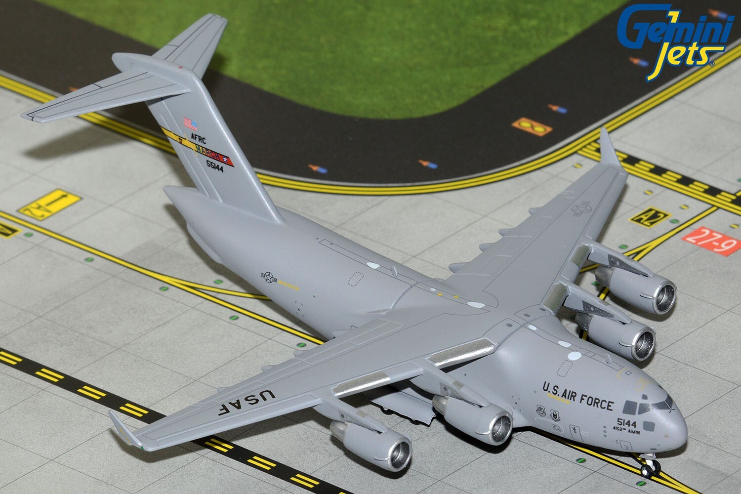 USAF C-17 Globemaster (March ARB) GMUSA148 Gemini Jets Scale 1:400 IN STOCK