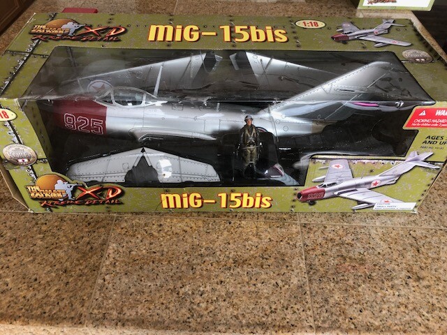 1/18 scale Ultimate Soldier Extreme Detail Mig-15bis,Korean War NIB