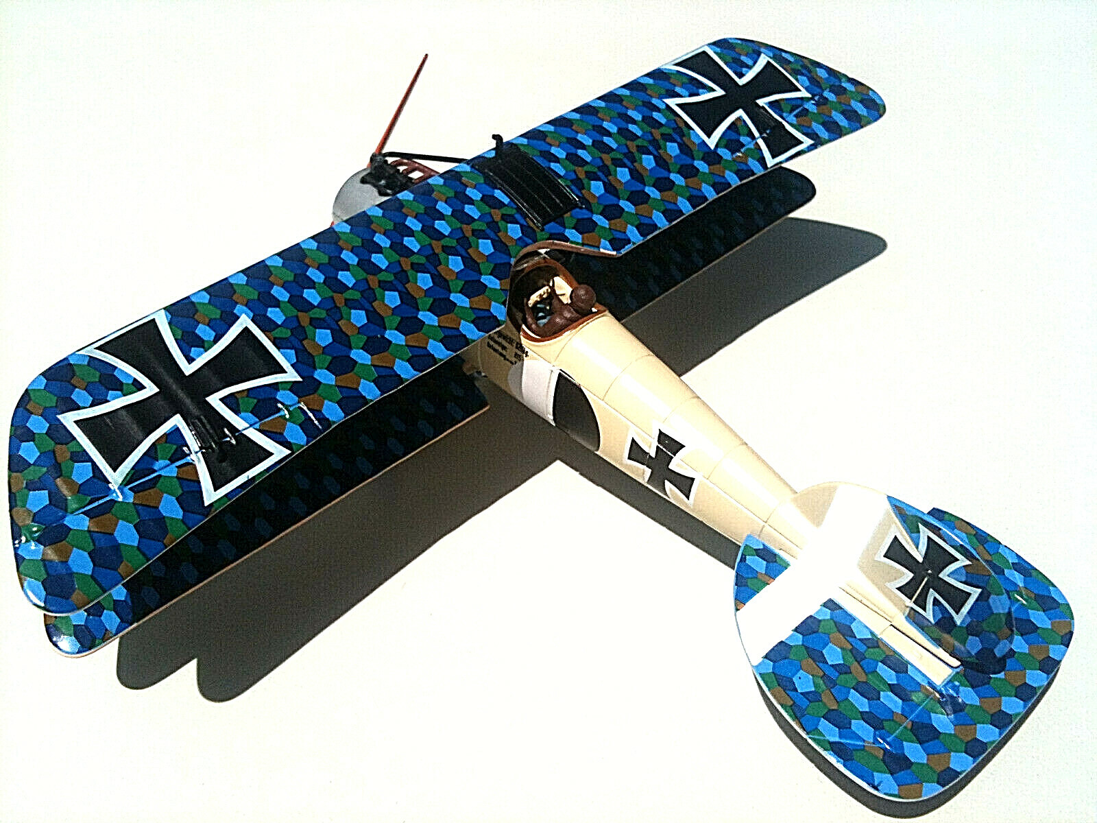 Corgi Albatros D.V Fighter Lt. Friedrich Ritter von Roth “Balloon Buster” 1:48