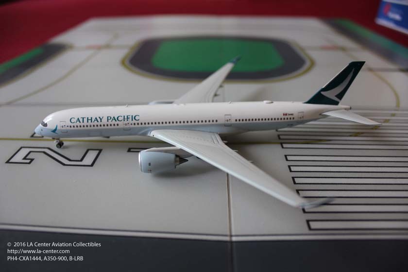 Phoenix Cathay Pacific Airways Airbus A350-900 Current Color Diecast Model 1:400