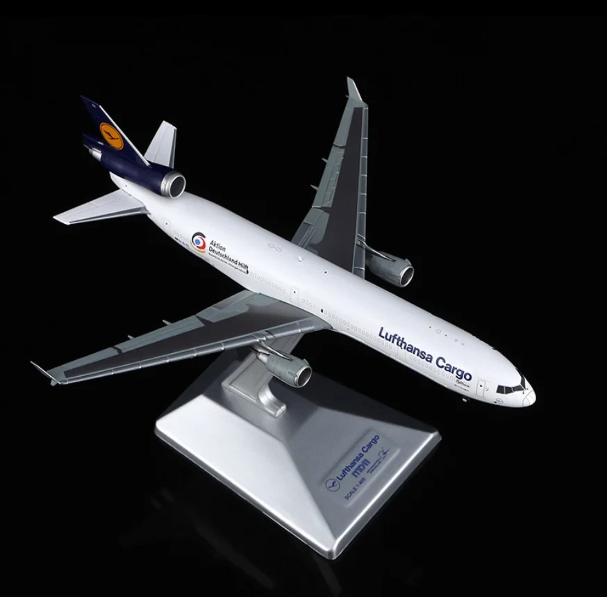 YY Wings 1:400 Lufthansa Cargo McDonnell Douglas MD-11F D-ALCC