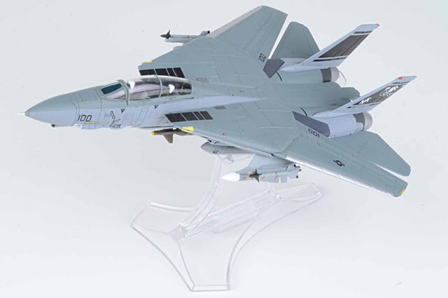 001633 Century Wings F-14D Tomcat 1/72 Model Santa Cat USN VF-31 Tomcatters