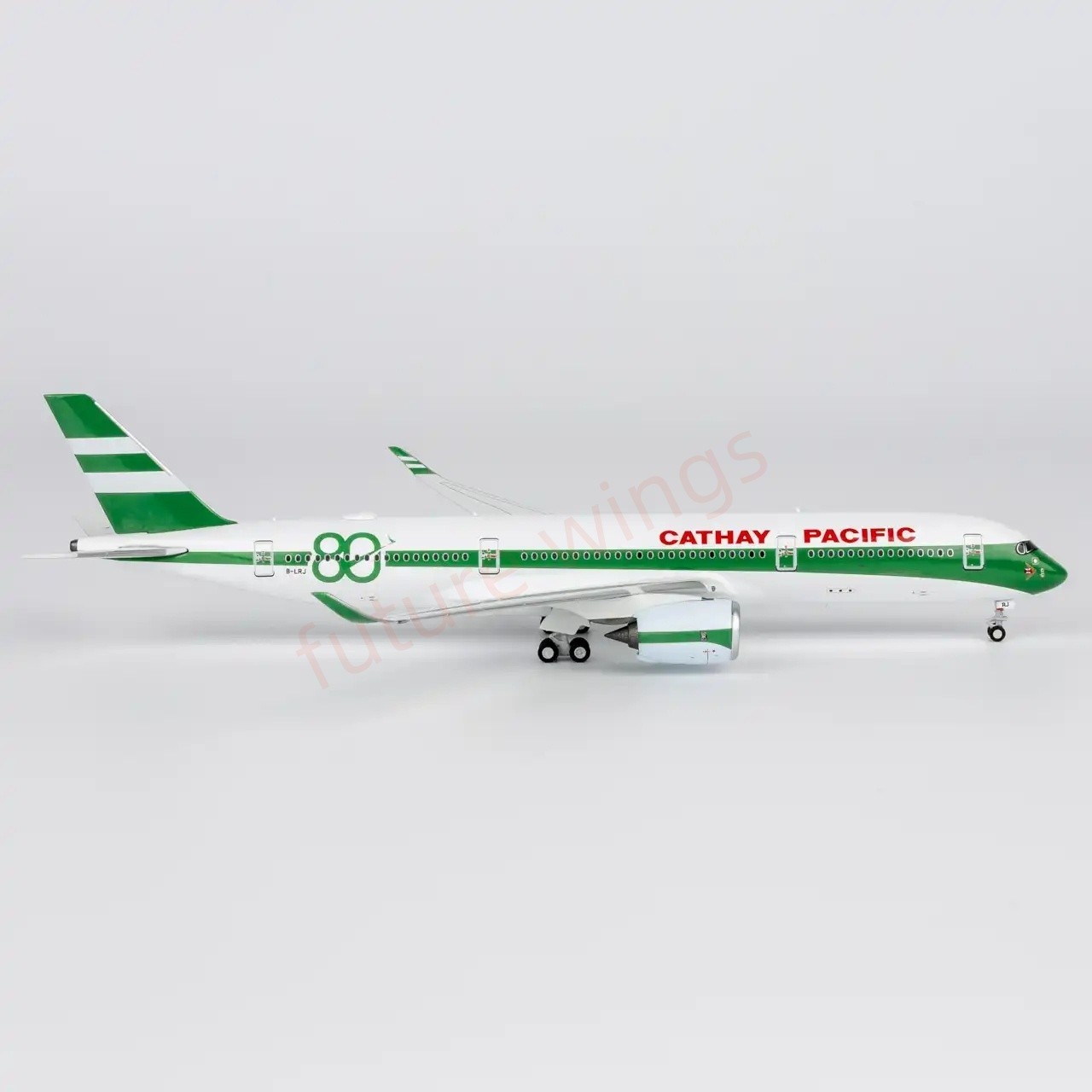 1:400 NG Models NG39129 Cathay Pacific A350-900 B-LRJ “80Years”+Free Tractor