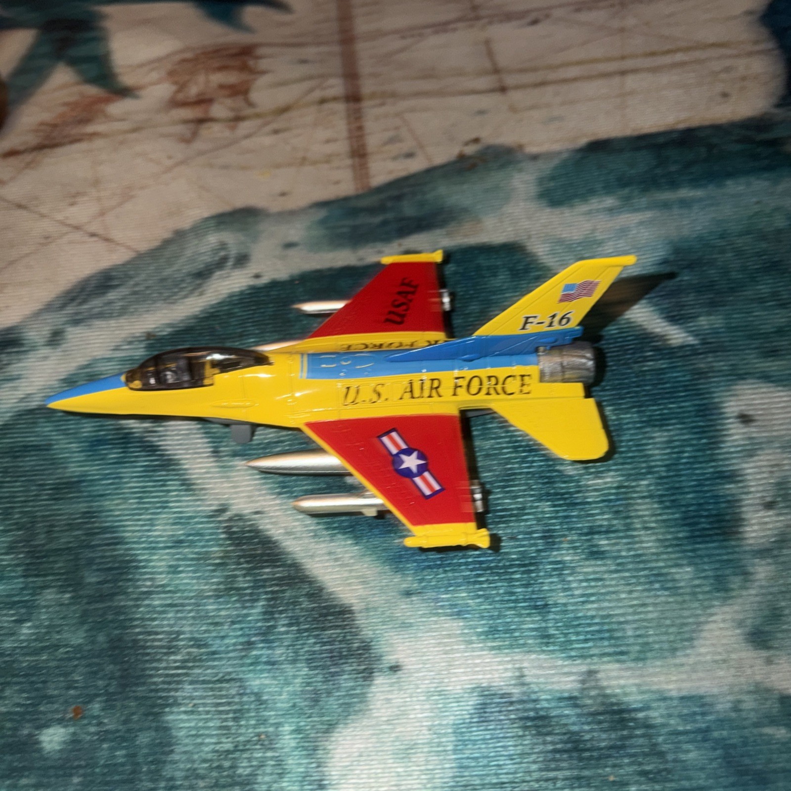 USAF F-16 Viper Pull Back Power 8″X5″ Multi Color Pilot Open Cockpit TM980 Daron