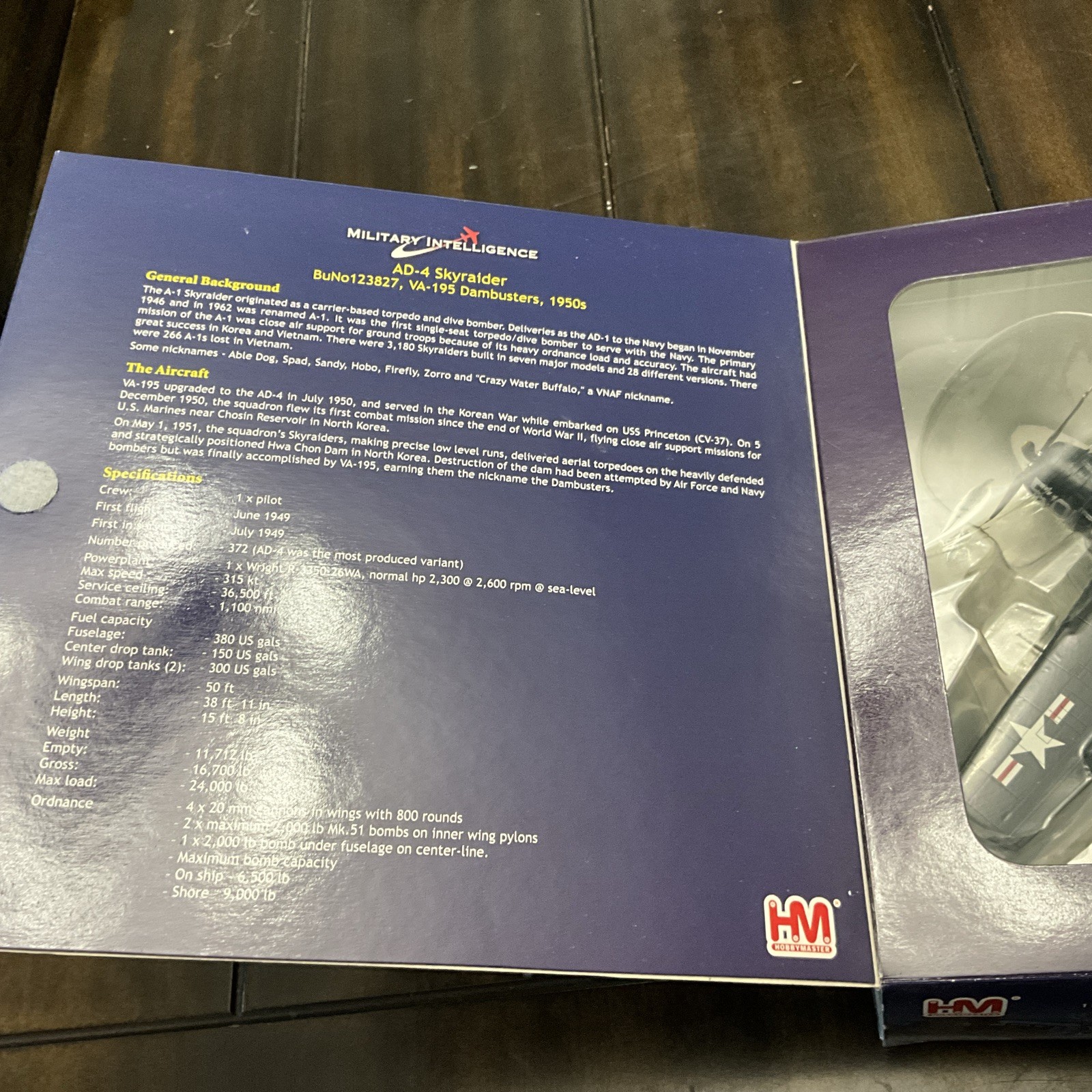 Hobby Master 1:72 Douglas AD-4 Skyraider Diecast Navy VA-195 Dambusters HA2905
