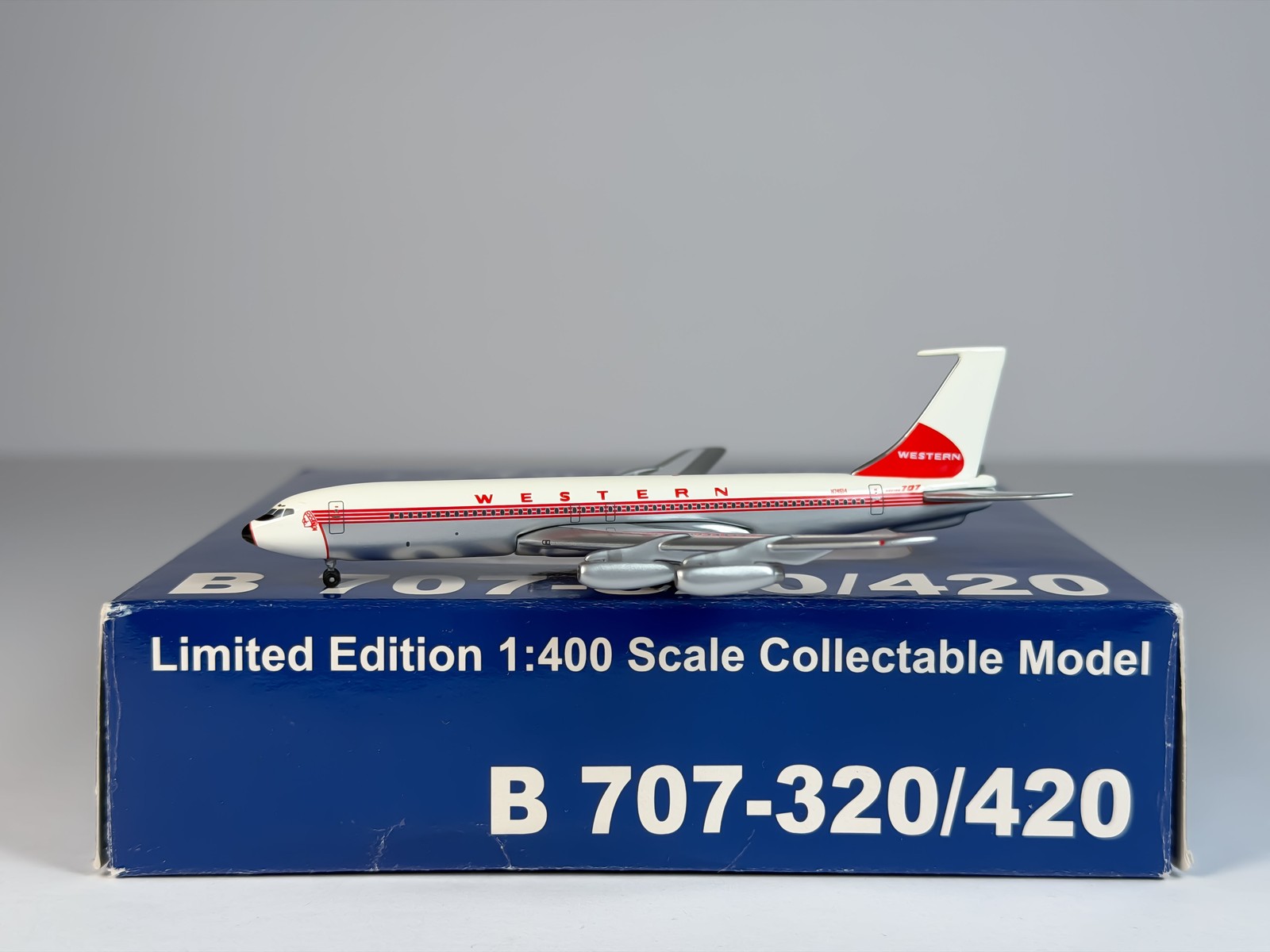 Western Airlines Boeing 707-300 1:400 Aeroclassics N74614 (AC18046B)