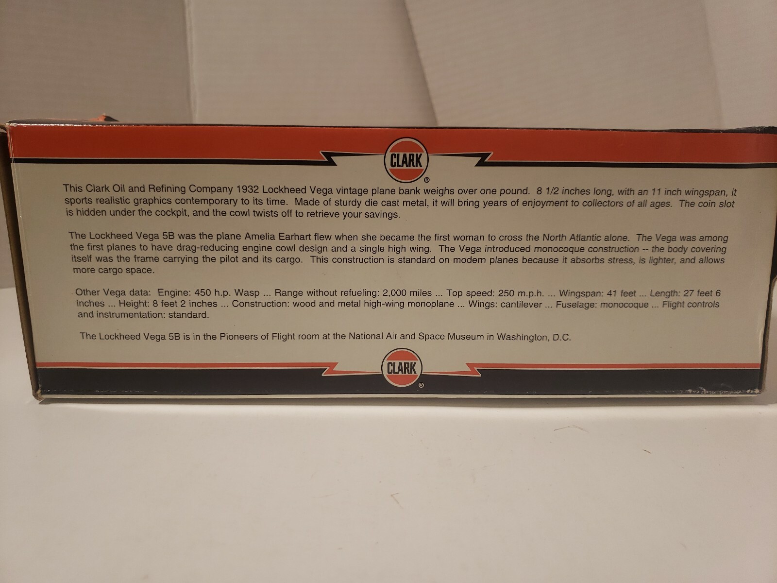 Liberty Classics 1932 Lockheed Vega Airplane Bank – Clark Oil & Refining Company