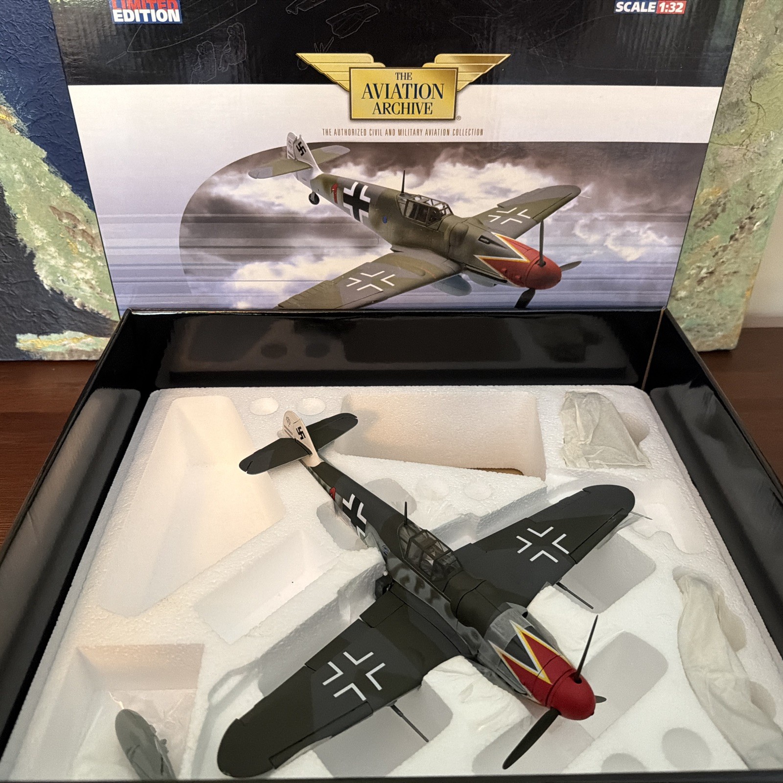 Corgi Aviation Archive 1/32 AA34908 Messerschmitt Bf109G-6 “Red 1”