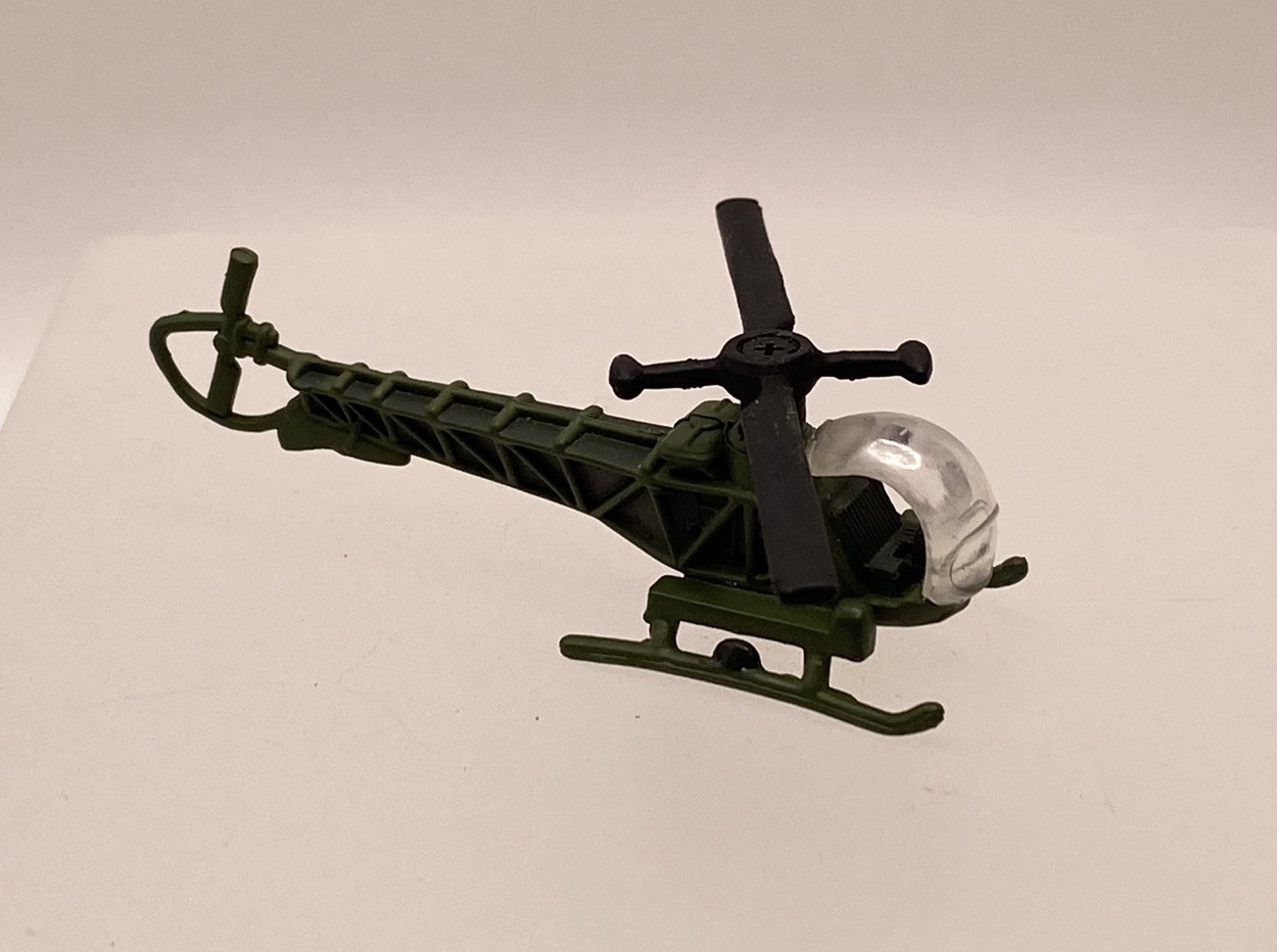 Micro Machines Military Bell 47D M.A.S.H. Helicopter Galoob LGTI 1999