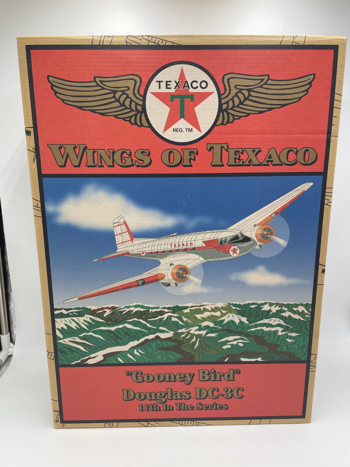 ERTL Wings of Texaco Gooney Bird Douglas DC-3C Diecast Airplane Bank New in Box