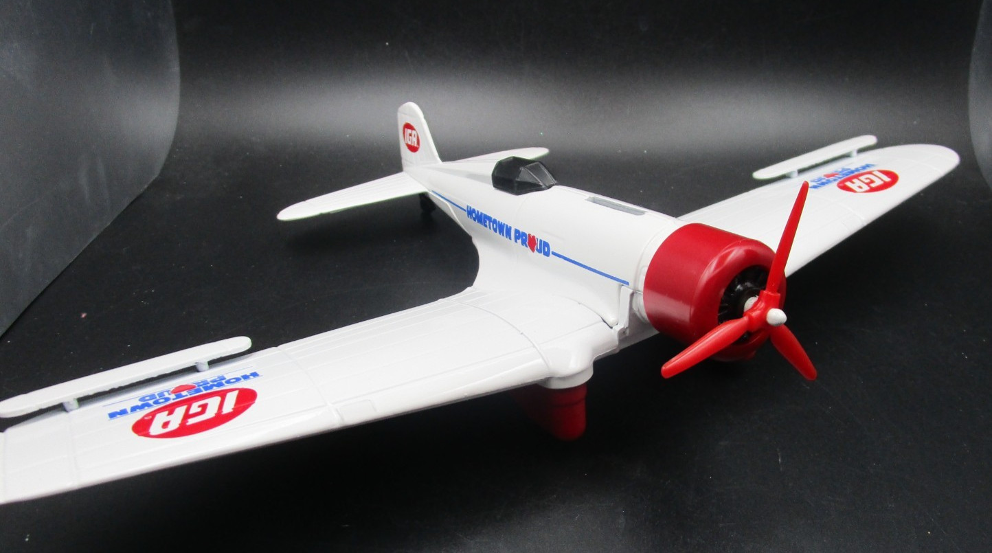 Ertl IGA Northrup Gamma Prop plane – Very Good- but – no box